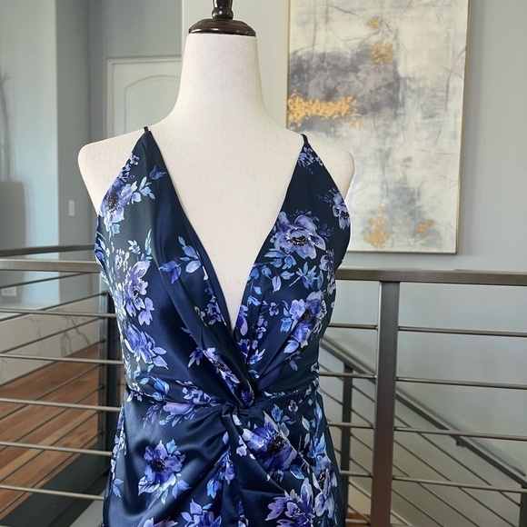 Majorelle Haylee Midi Dress in Rainwater Blue - Picture 2 of 14